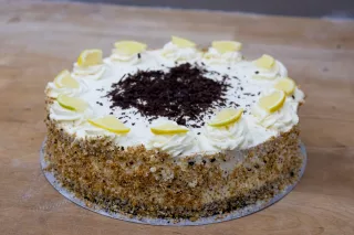 Zitronen-Sahne-Torte – Konditorei Das Schokoladenmädchen Soltau