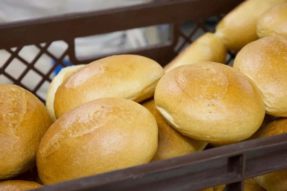 Frische Brötchen und Croissants aus der Bäckerei Das Schokoladenmädchen in Soltau